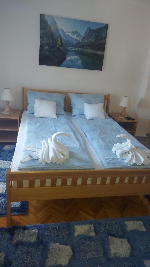 קורניצה Apartments Zegarac House מראה חיצוני תמונה