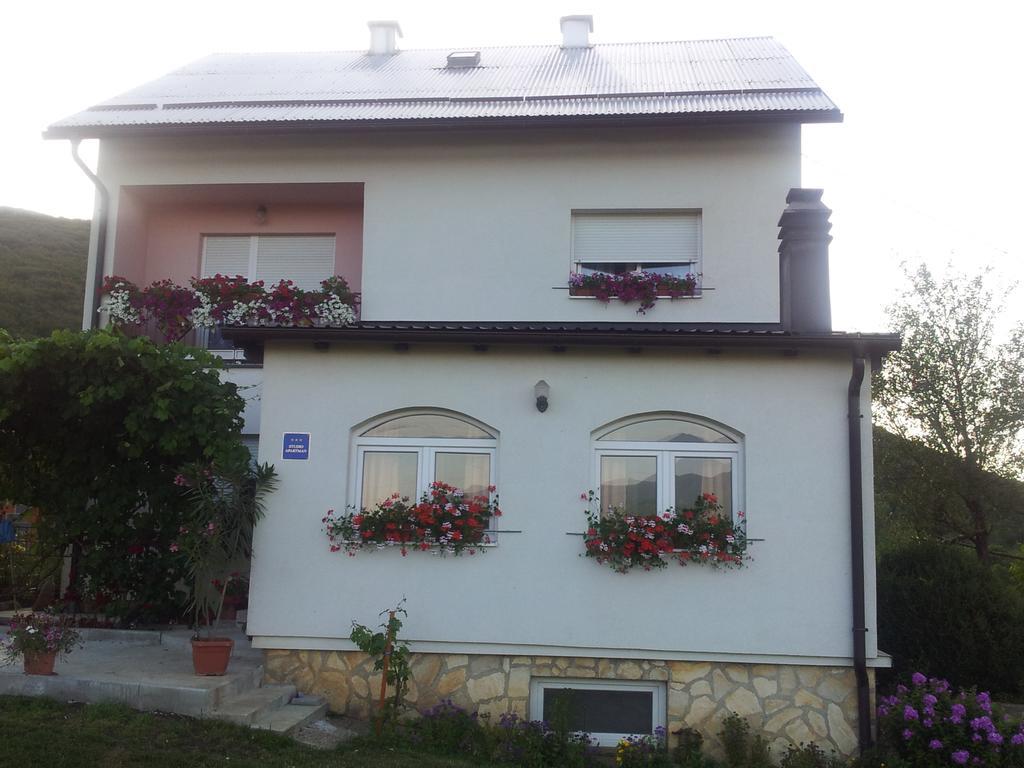 קורניצה Apartments Zegarac House מראה חיצוני תמונה
